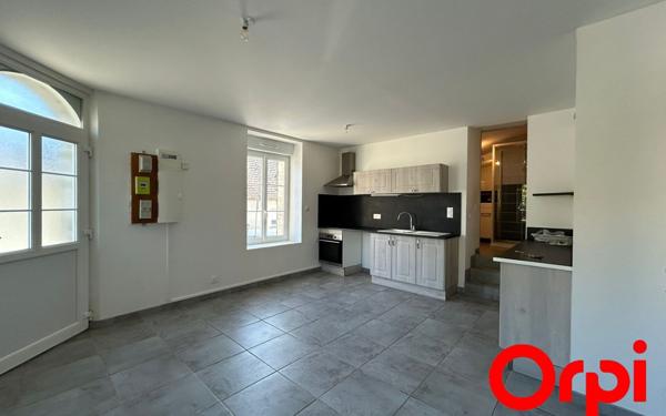 Maison à louer    4 pièces •  Pouilly-sur-Serre