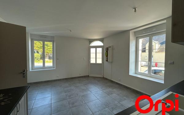 Maison à louer    4 pièces •  Pouilly-sur-Serre