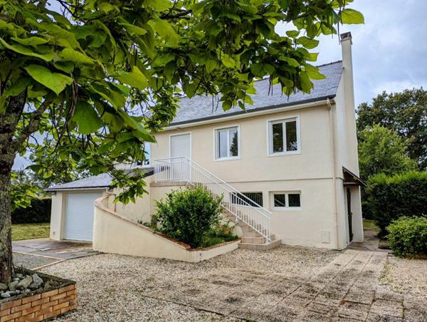 Maison Saint Etienne De Montluc 6 pièce(s) 150 m2