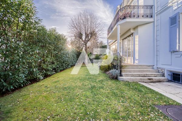 SEVRES RIVE DROITE - DEMEURE DE CHARME 1 895 000 € ** - Référence 626-S