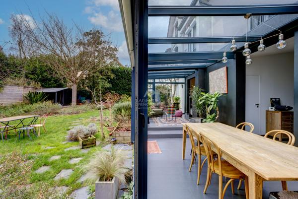 SÈVRES RIVE DROITE - MAISON FAMILIALE €1 690 000 ** - Référence 617-S