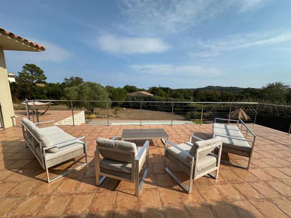 Maison T6 de 168 m2 sur grand terrain avec piscine - STE LUCIE DE PORTO-VECCHIO (20144) - CORSE DU SUD - FRANCE