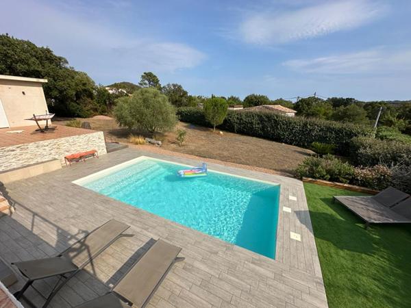 Maison T6 de 168 m2 sur grand terrain avec piscine - STE LUCIE DE PORTO-VECCHIO (20144) - CORSE DU SUD - FRANCE