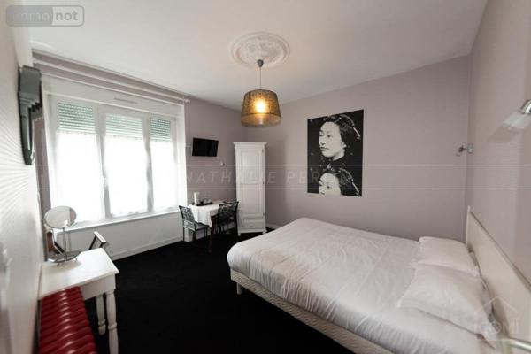 Maison à vendre à Châteaulin dans le Finistère (29150), ref : 29060-1084260