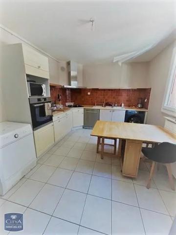 Appartement à louer 5 pièces 114.85m²