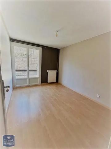 Appartement à louer 5 pièces 114.85m²