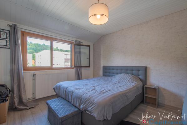 COGNIN (73160) : Maison rénovée en 2023 - 3 chambres, garage, cave et jardin