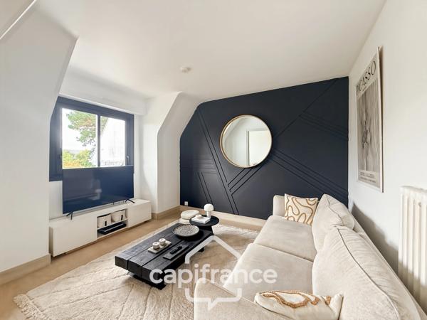 À VENDRE PONTIVY – Appartement rénové de plus de 73 m² au dernier étage, à 500 m du centre-ville