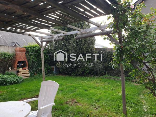 Maison 85 m² avec  2 Chambres et jardin sans vis-à-vis au centre de Château Gontier