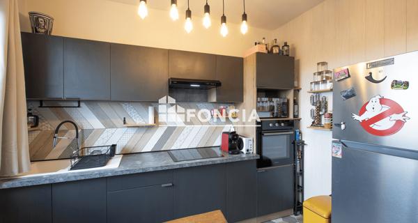 À vendre Appartement 3 pièces 76.57 m² - Angoulême 16000