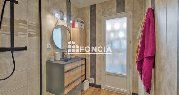 À vendre Appartement 3 pièces 76.57 m² - Angoulême 16000