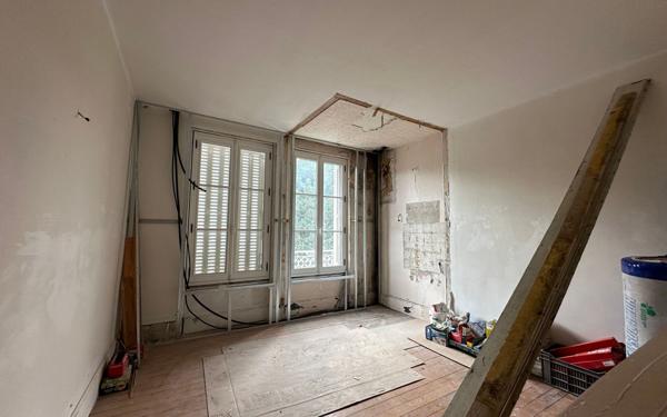 Maison à vendre    5 pièces •  Épernay