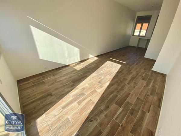 Location appartement Le Lavandou (83980) 3 pièces 57.25m²