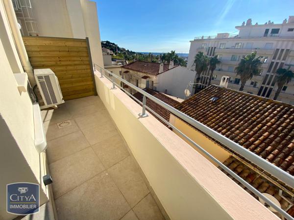 Location appartement Le Lavandou (83980) 3 pièces 57.25m²