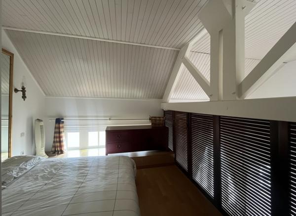 A vendre à VANNES Hyper centre appartement de prestige dernier étage 2 chambres 70m²