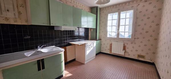 Maison de plain pied 3 chambres + bureau