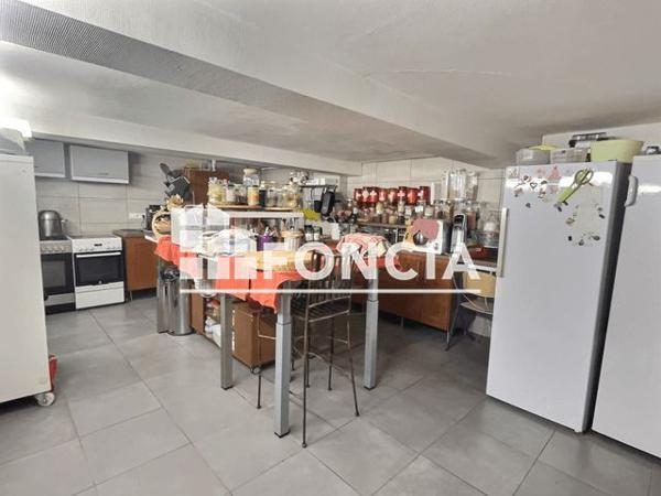 À vendre Appartement 5 pièces 252 m² - Saint-étienne 42000