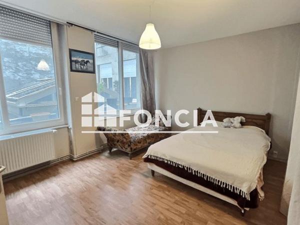 À vendre Appartement 5 pièces 252 m² - Saint-étienne 42000