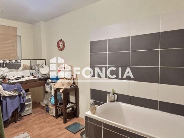 À vendre Appartement 5 pièces 252 m² - Saint-étienne 42000