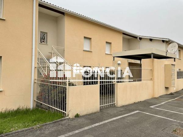 Location Studio 34.67 m² - ZAC DU VAL DE SEUGNE Jonzac 17500