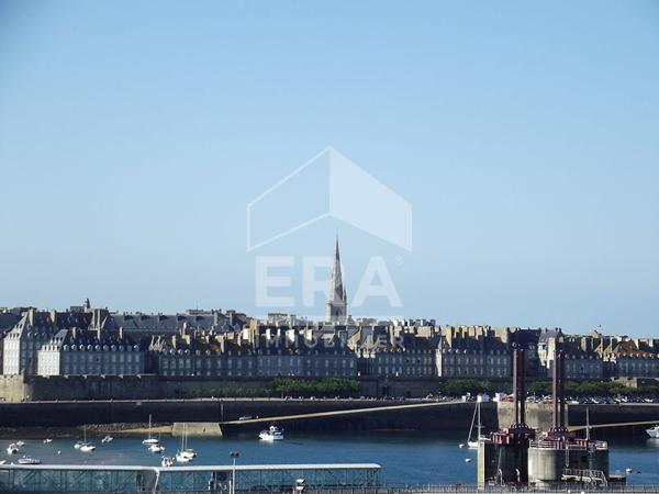 Parking / box Saint Malo - A Vendre