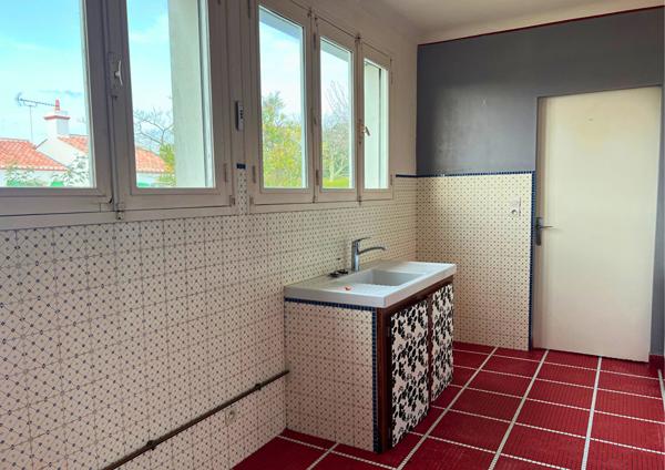 Ensemble immobilier à vendre à Beauvoir-sur-Mer - Fort potentiel