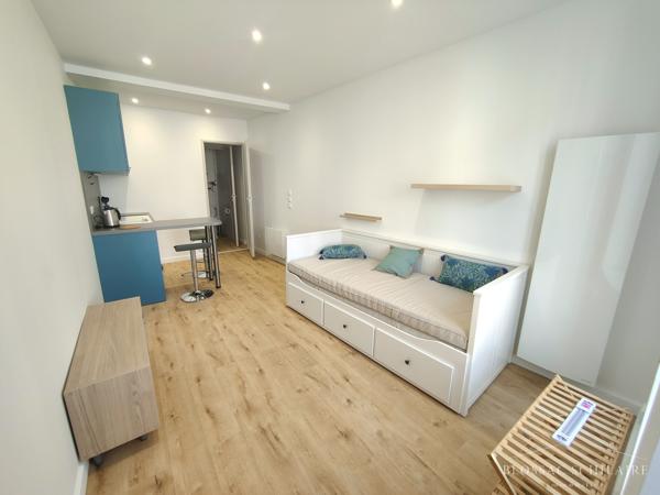 Poitiers, proche Fac - Studio refait à neuf meublé avec parking de 18,60m²