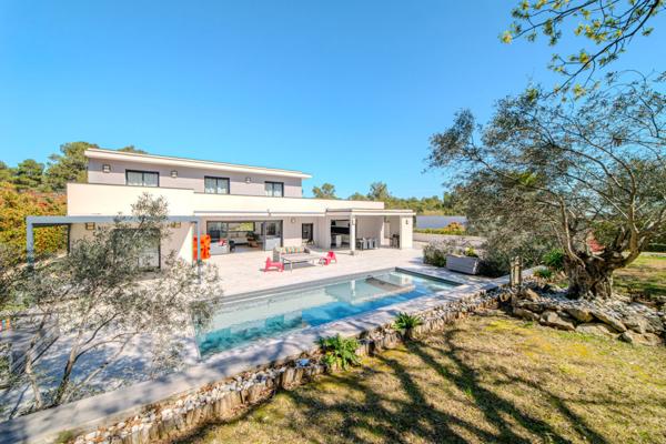 Maison à vendre 8 pièces proche de MONTPELLIER (34)