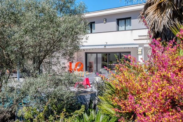 Maison à vendre 8 pièces proche de MONTPELLIER (34)