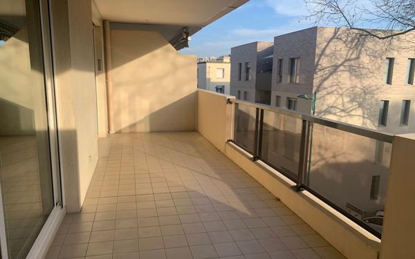 Appartement à vendre    4 pièces • 119 m2 Fontaines-sur-Saône