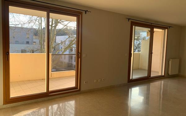 Appartement à vendre    4 pièces • 119 m2 Fontaines-sur-Saône