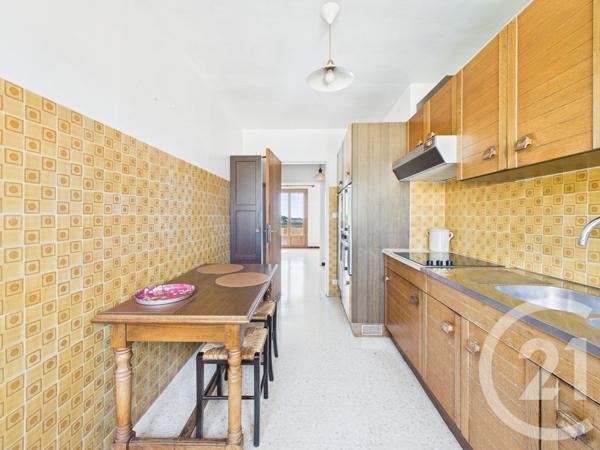Appartement F5 à vendre  5 pièces - 94,40 m2 LA VALETTE DU VAR - 83