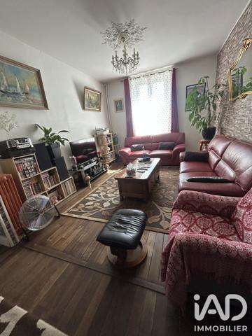 Maison à vendre 7 pièces 140 m² Laroche-Saint-Cydroine
