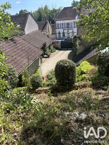 Maison à vendre 7 pièces 140 m² Laroche-Saint-Cydroine