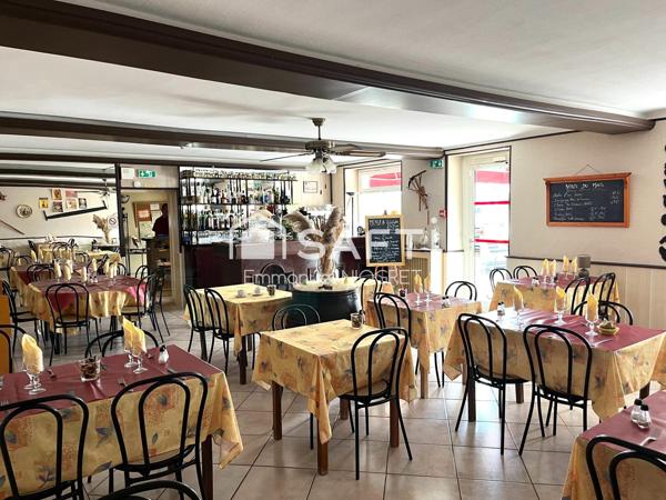 Beau Hotel / Restaurant totalement équipé et licence IV