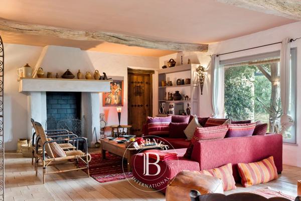 Urrugne, Maison 4 Chambres -  250 m² à vendre