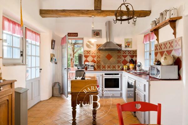 Urrugne, Maison 4 Chambres -  250 m² à vendre