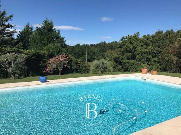 Urrugne, Maison 4 Chambres -  250 m² à vendre
