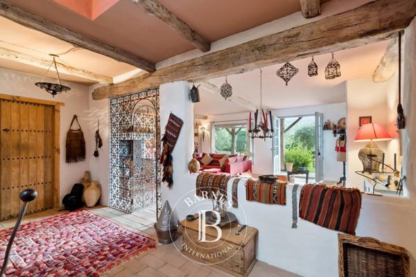 Urrugne, Maison 4 Chambres -  250 m² à vendre