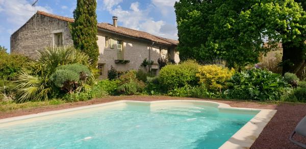 Dpt Deux Sèvres (79), à vendre proche de CELLES SUR BELLE maison P13