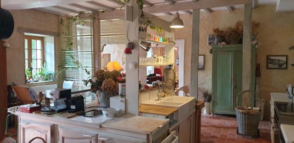 Dpt Deux Sèvres (79), à vendre proche de CELLES SUR BELLE maison P13