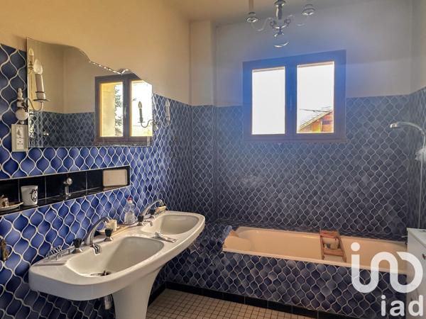 Maison à vendre 11 pièces 256 m² Saint-Jean-de-Maurienne