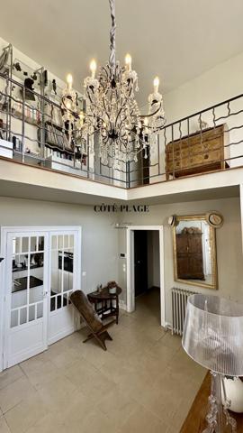 Royan (17200) Royan plage du Pigeonnier Villa Basque 220m2 piscine garage au prix de 1.365.000€ HAI