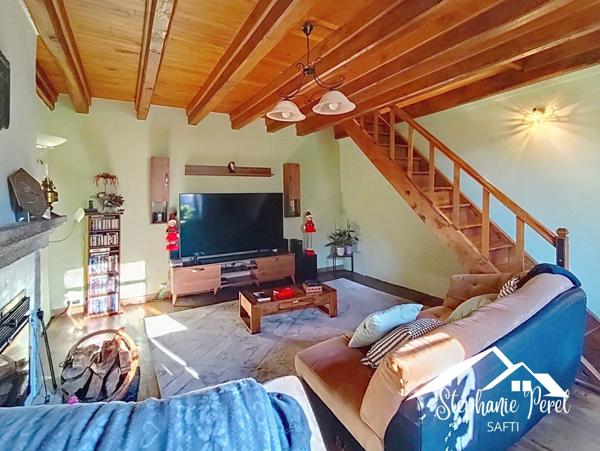 Charmante maison de 110 m² avec grange, grand terrain et 3 chambres – cadre paisible à Malleret !