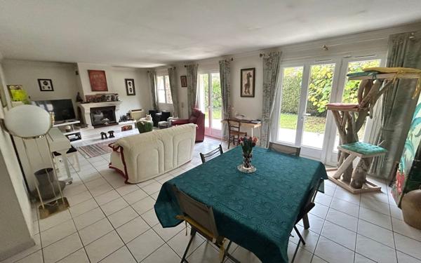 Maison à vendre    6 pièces • 132 m2 Méry-sur-Oise