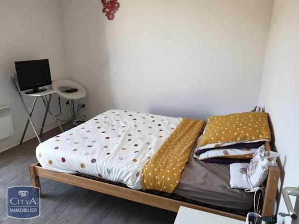 Appartement à louer 3 pièces 63.15m² Gond-Pontouvre (16160)