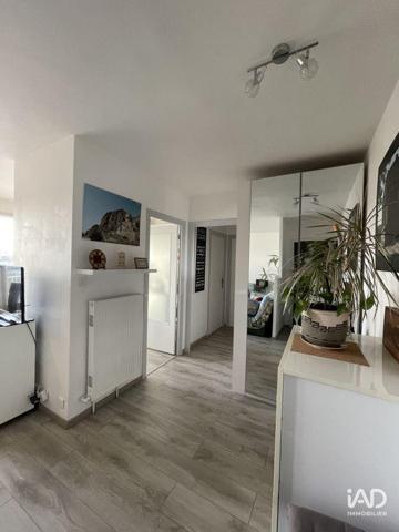 Appartement à vendre 2 pièces 50 m² Décines-Charpieu