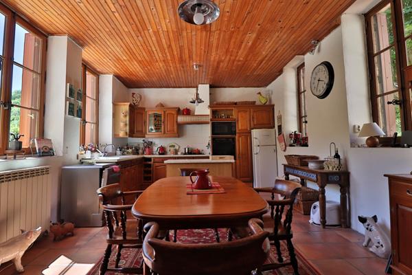 Vue imprenable – Calme absolu – Parfait pour résidence secondaire