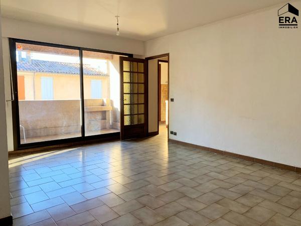 Studio avec balconnet à louer à Manosque
