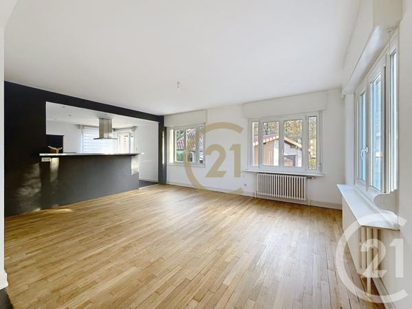 Maison à vendre  7 pièces - 136 m2 DANJOUTIN - 90